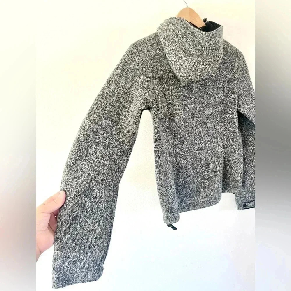 66 Degrees North Vindur Grey Knit Wool Blend Hooded Jacket Size Small - Picture 8 of 11